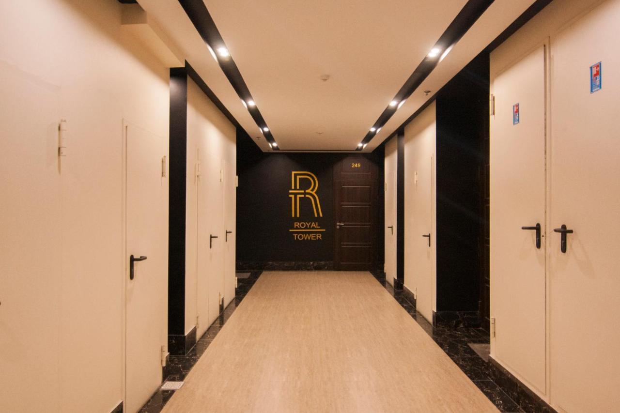 Royal Tower Residence Big Vip Apartment In Center Floor 27 Киев Экстерьер фото