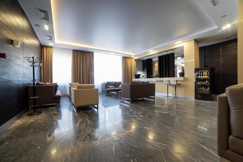 Royal Tower Residence Big Vip Apartment In Center Floor 27 Киев Экстерьер фото
