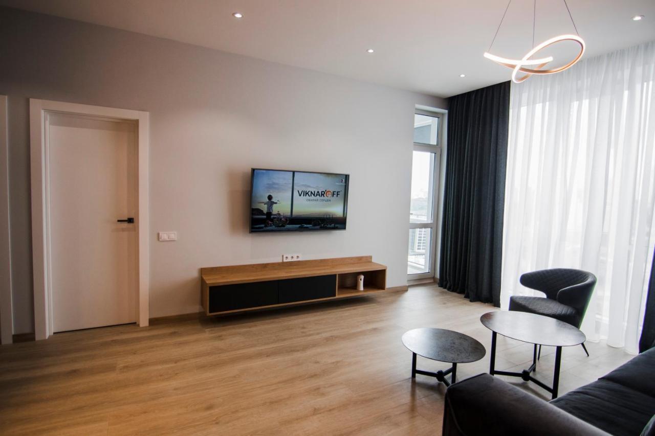 Royal Tower Residence Big Vip Apartment In Center Floor 27 Киев Экстерьер фото